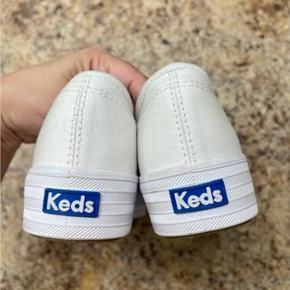 KEDS Triple Kick Platform Sneaker in White Size 7